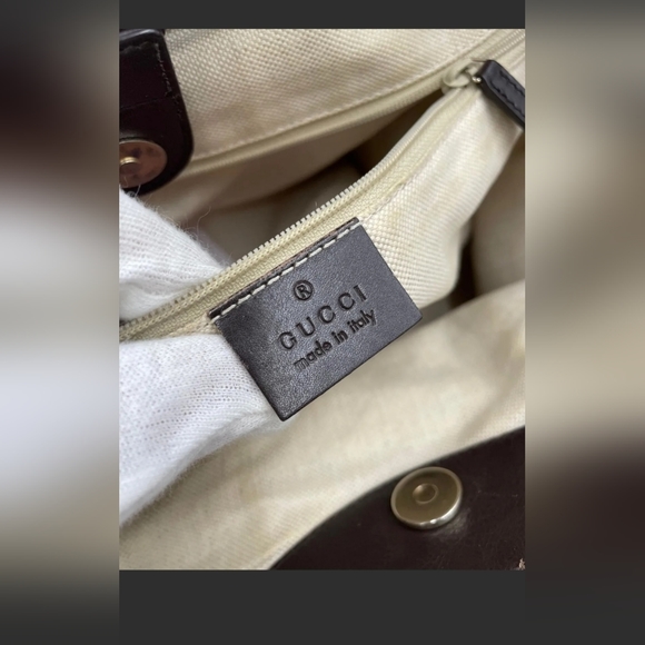 Women's authentic Gucci purse - Picture 4 of 12